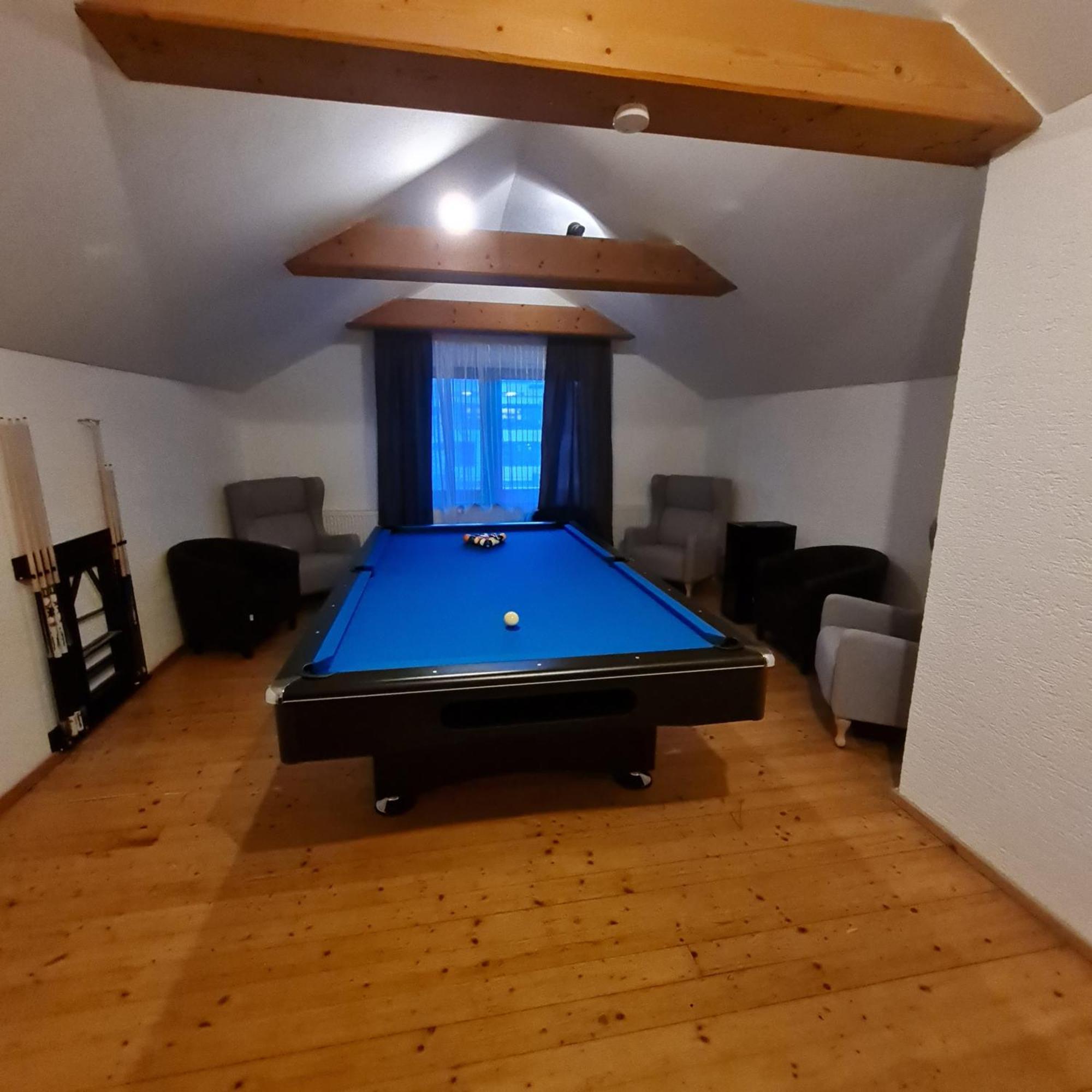 Sarahs Village Apartment - Billiard Und Kamingefluester Ottnang am Hausruck ภายนอก รูปภาพ